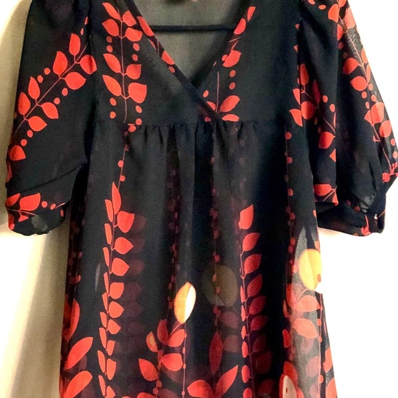 Coco and Chase Sheer Red and Black Blouse - Picture 3 of 10